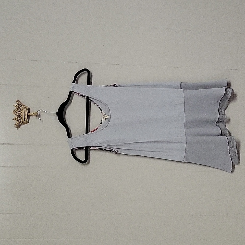 Matilda Jane shell tunic with asymmetrical lace hem